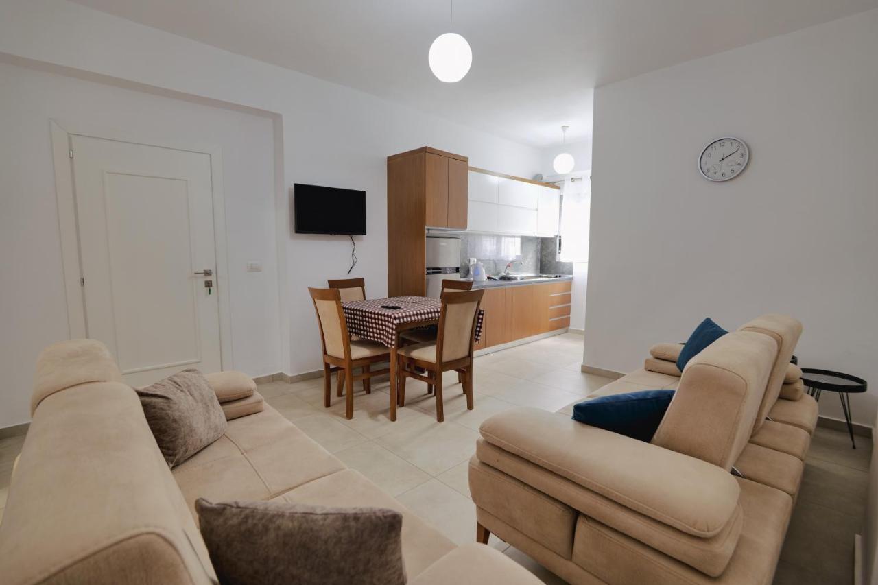 Violeta Apartments Ksamil Eksteriør billede