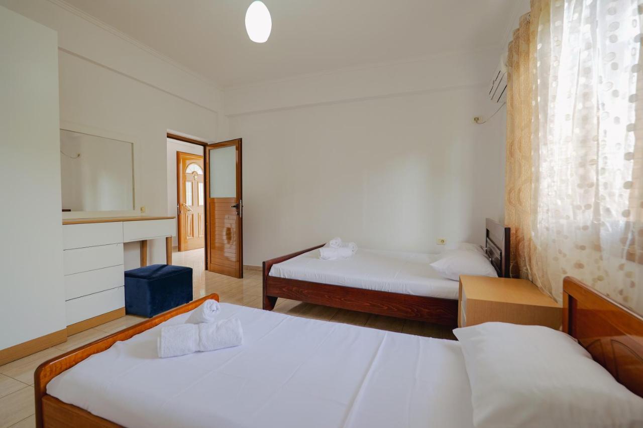 Violeta Apartments Ksamil Eksteriør billede
