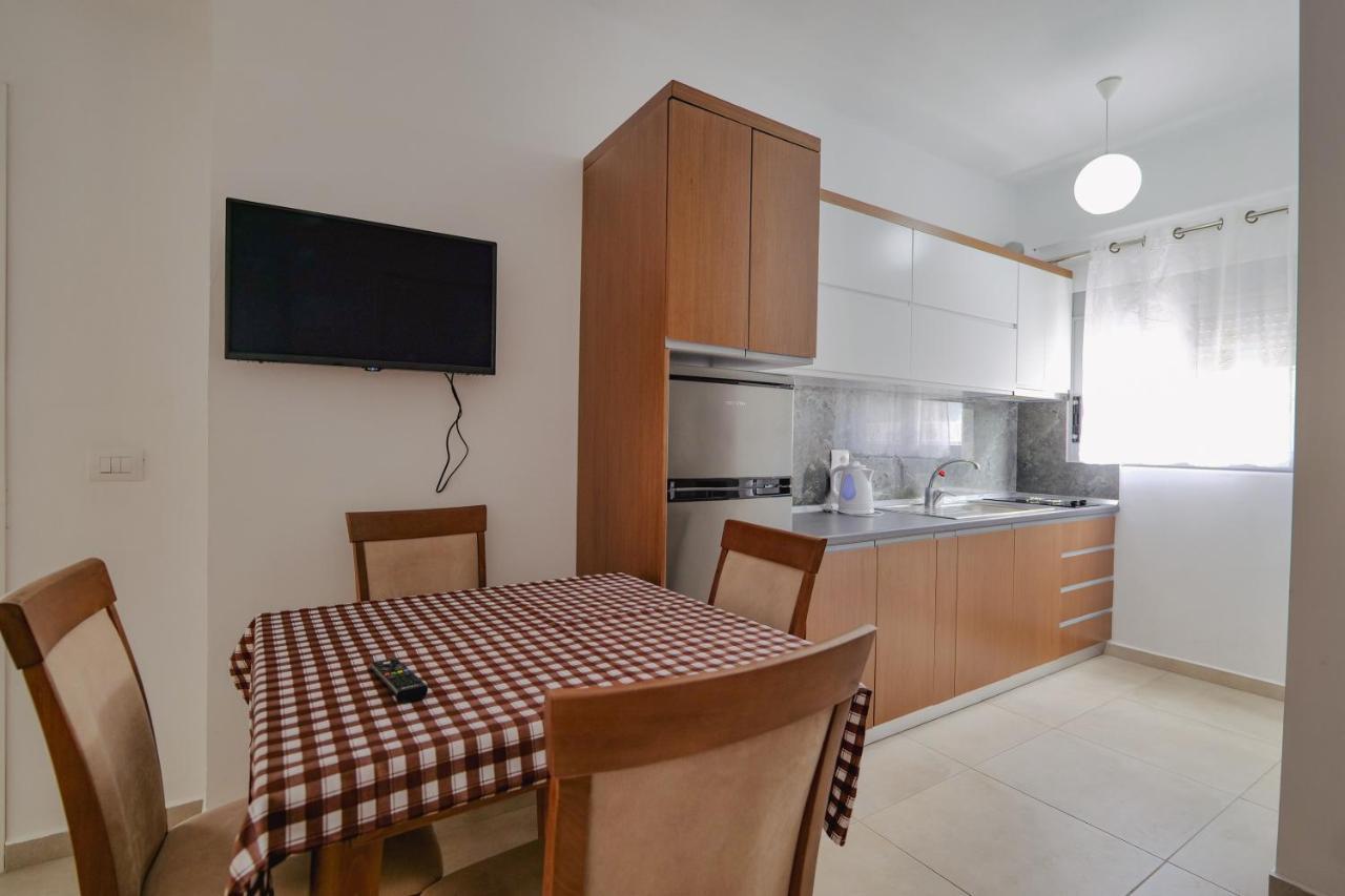 Violeta Apartments Ksamil Eksteriør billede